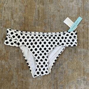 Antoni Melani Bikini Bottom